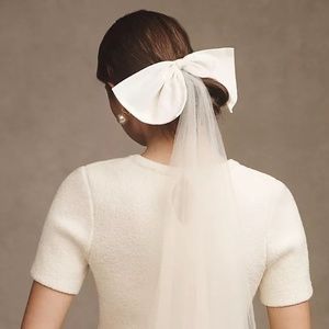 Loeffler Randall Maria Veiled Bow Clip